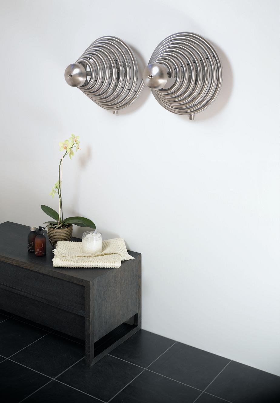 Aeon Pitacs Madonna Design Hot Water Radiator